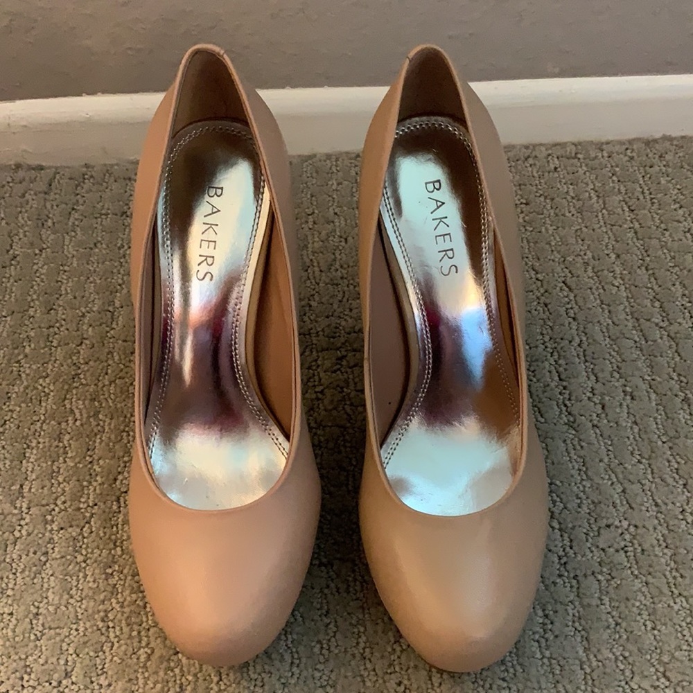 Bakers Melina pumps